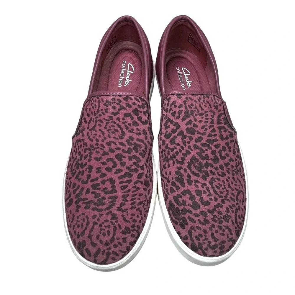 Clarks Collection Women's Slip On Wedge Burgundy Leopard Print Comfort 9.5
